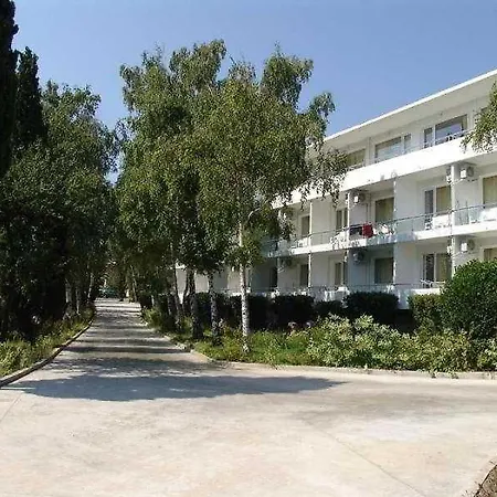 Strandja 3* فارنا