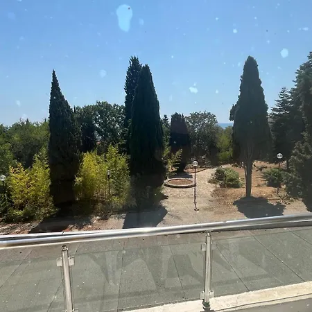 فندق Strandja فارنا
